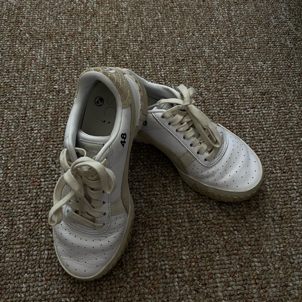 U.S. WOMENS 6 ~ PUMA 🖤